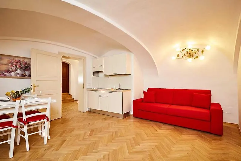 Golden Three Crowns Apartment Prague
